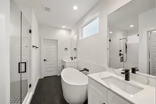 306 W Donovan St, Houston, TX 77091 - Photo 29