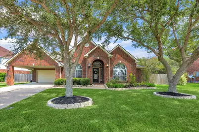 716 High Ridge Drive, Friendswood, TX 77546 - Photo 1