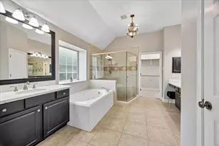 716 High Ridge Dr, Friendswood, TX 77546 - Photo 17