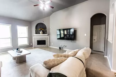 16006 Lost Anchor Way Lane, Houston, TX 77044 - Photo 9