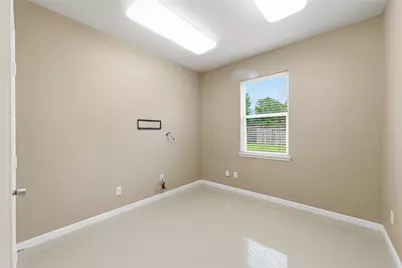8234 Hall View Drive, Houston, TX 77075 - Photo 23