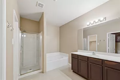 8234 Hall View Drive, Houston, TX 77075 - Photo 19