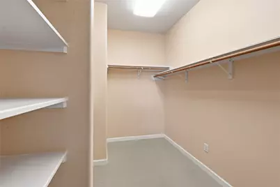 8234 Hall View Drive, Houston, TX 77075 - Photo 21