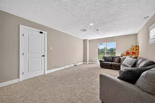 5815 Green Terrace Ln, Houston, TX 77088 - Photo 35