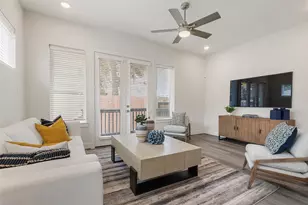 906A W 21st St, Houston, TX 77018 - Photo 7