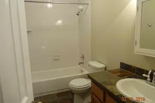 73 Hickory Oak Dr, The Woodlands, TX 77381 - Photo 9