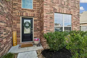 4322 Banfield Hills Ln, Baytown, TX 77521 - Photo 3