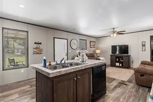 275 Bryan St, Zavalla, TX 75980 - Photo 11