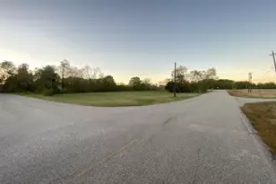 16118 County Rd 897, Rosharon, TX 77583 - Photo 1