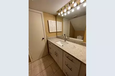3100 Walnut Bend Lane #208, Houston, TX 77042 - Photo 11