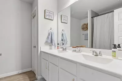 14002 S River Drive, Baytown, TX 77523 - Photo 19