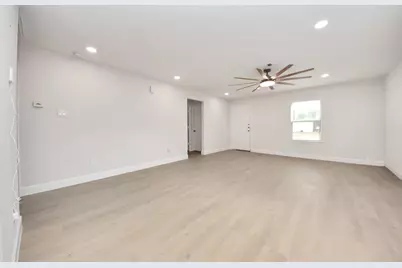 16124 Brettwood Lane, Splendora, TX 77372 - Photo 5