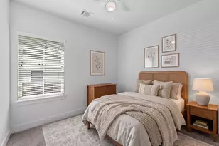 6033 Cypress St, Houston, TX 77074 - Photo 17