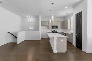 6033 Cypress St, Houston, TX 77074 - Photo 9