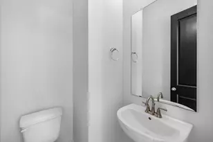 6033 Cypress St, Houston, TX 77074 - Photo 23