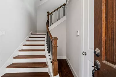 6759 Highclere Manor Lane, Houston, TX 77055 - Photo 3