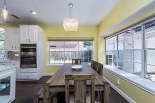 14111 Manderly Dr, Houston, TX 77077 - Photo 9