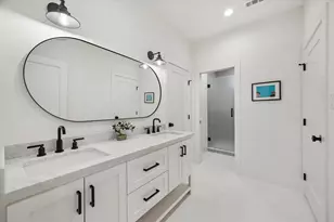 701 Ridge St, Houston, TX 77009 - Photo 27