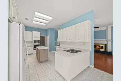 11106 Tulip Garden Court, Houston, TX 77065 - Photo 11