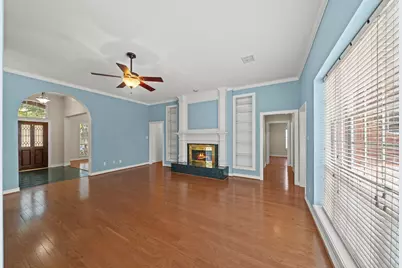 11106 Tulip Garden Court, Houston, TX 77065 - Photo 7