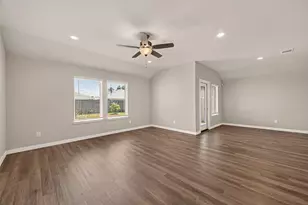 15359 Central Cres Dr, Roman Forest, TX 77357 - Photo 7