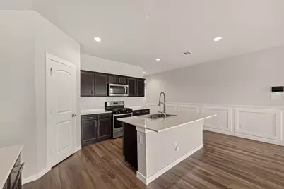 15359 Central Crescent Drive, Roman Forest, TX 77357 - Photo 19