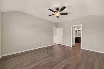15359 Central Crescent Drive, Roman Forest, TX 77357 - Photo 35