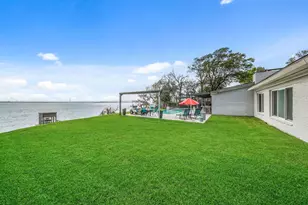 138 N Burnett Dr, Baytown, TX 77520 - Photo 27