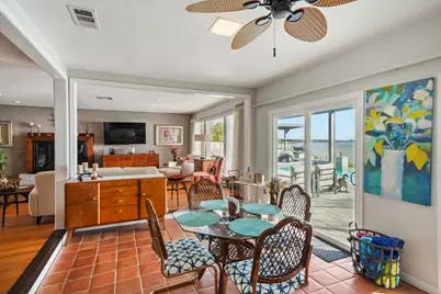 138 N Burnett Drive, Baytown, TX 77520 - Photo 11