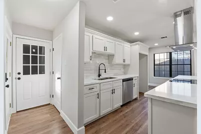 17530 S Compass Rose Circle, Crosby, TX 77532 - Photo 5