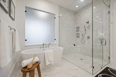 1410 Indiana Street, Houston, TX 77006 - Photo 23