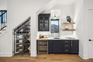 1410 Indiana St, Houston, TX 77006 - Photo 13