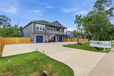 613 Oakdale Street, La Porte, TX 77571 - Photo 5