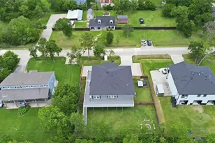 613 Oakdale St, La Porte, TX 77571 - Photo 39