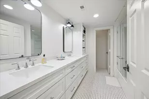 2211 Dunraven Ln, Houston, TX 77019 - Photo 29