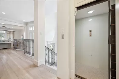 2211 Dunraven Lane, Houston, TX 77019 - Photo 11