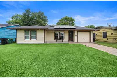 9118 St Lo Rd, Houston, TX 77033 - Photo 1