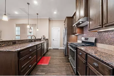 311 Bethje Street, Houston, TX 77007 - Photo 7