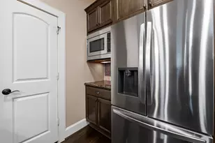 311 Bethje St, Houston, TX 77007 - Photo 9