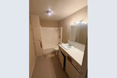 806 Virginia Street, Daisetta, TX 77371 - Photo 23