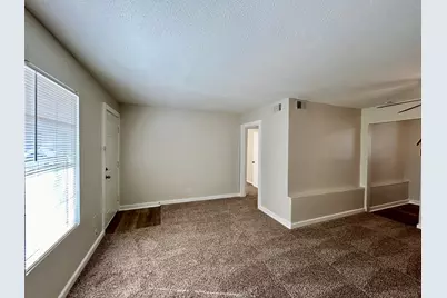 5415 Scott Street #38, Houston, TX 77021 - Photo 5