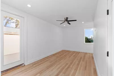 2314 Barbee Street, Houston, TX 77004 - Photo 13