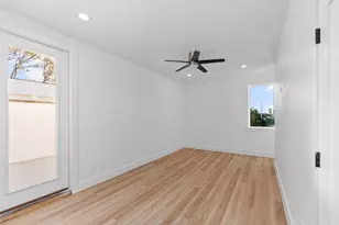 2314 Barbee St, Houston, TX 77004 - Photo 13