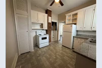 807 8th Street, Galveston, TX 77550 - Photo 9