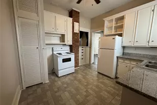807 8th St, Galveston, TX 77550 - Photo 9