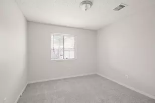 2902 Lacewing Ln, Houston, TX 77067 - Photo 11