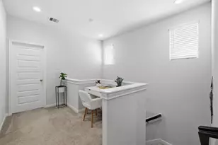 9905 Smokehouse Silo Ln, Houston, TX 77080 - Photo 11