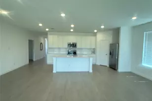 10105 Cabo del Sol Dr, Cleveland, TX 77327 - Photo 7