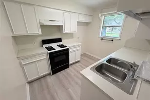 2220 Ripple Creek Dr, Rosenberg, TX 77471 - Photo 11
