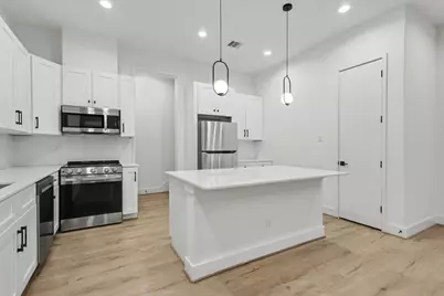 203 Danna Lane #A, Houston, TX 77009 - Photo 5